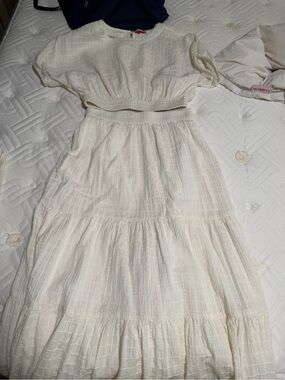 Faherty Cream Two-Piece Tiered Maxi Skirt Set